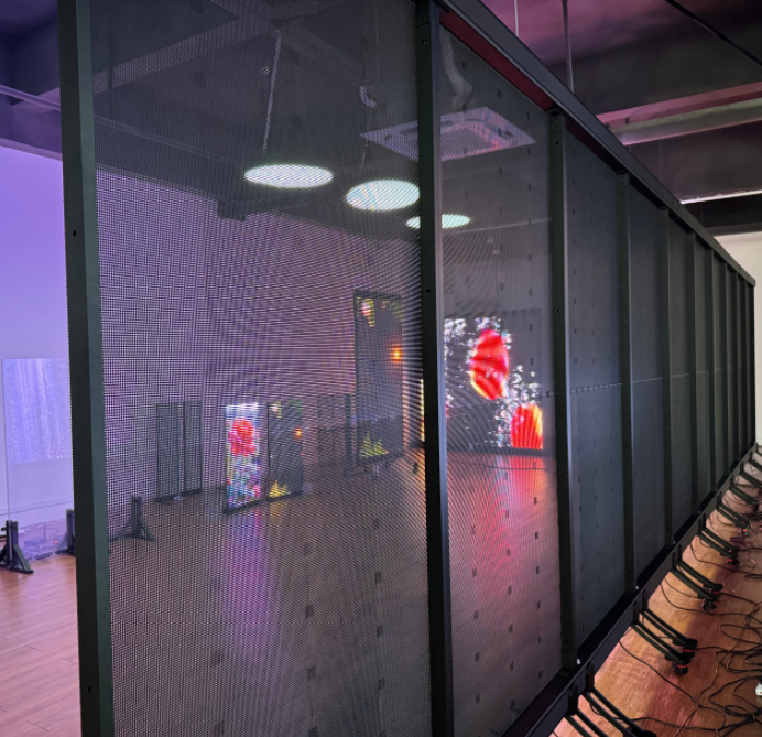 InVisia Displays High transparency